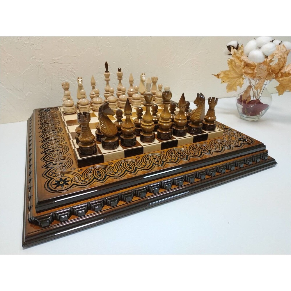 Chess set "Waves of Aspiration Ombre" super gloss maple wood handmade in Ukraine